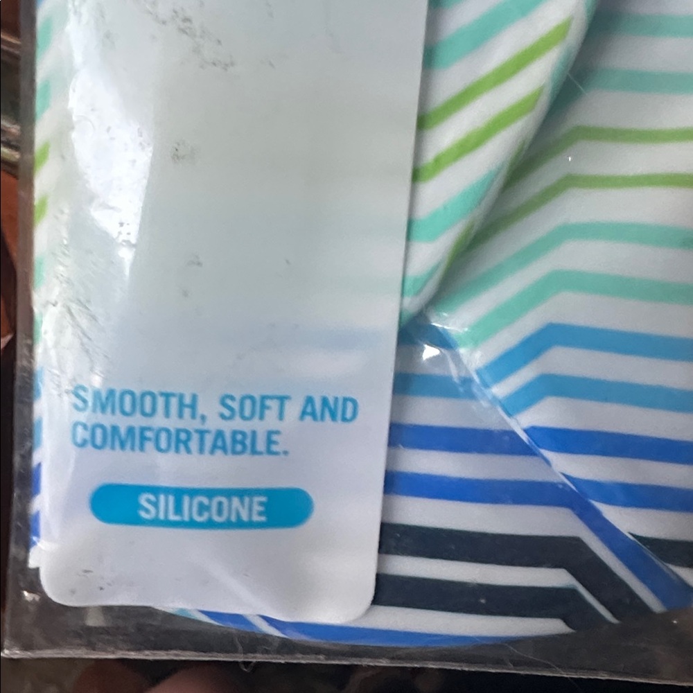 Arena Stripe Patterned Silicone Swim Cap - Picture 6 of 7